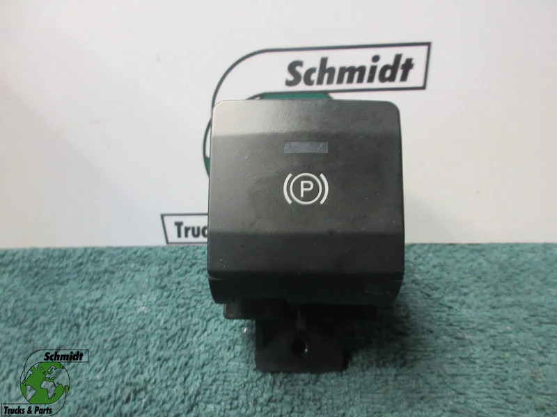 MAN 81.25503-0390 HAND REM MODULEN MAN 18.520 EURO 6 MODEL 2024 - Sistema eléctrico para Camión: foto 1 MAN 81.25503-0390 HAND REM MODULEN MAN 18.520 EURO 6 MODEL 2024 - Sistema eléctrico para Camión: foto 1