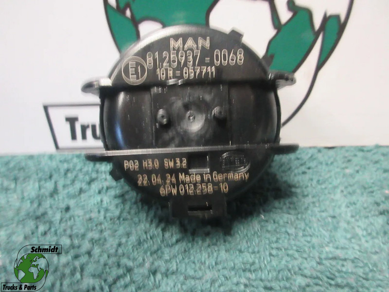 MAN 81.25937-0068 CAMERA SYSTEEM MAN 18.520 TGX - Sistema eléctrico para Camión: foto 1 MAN 81.25937-0068 CAMERA SYSTEEM MAN 18.520 TGX - Sistema eléctrico para Camión: foto 1