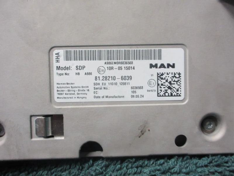 MAN 81.28210-6039 BEELDSCHEREM MAN 18.520 EURO 6 MODEL 2024 - Sistema eléctrico para Camión: foto 2 MAN 81.28210-6039 BEELDSCHEREM MAN 18.520 EURO 6 MODEL 2024 - Sistema eléctrico para Camión: foto 2