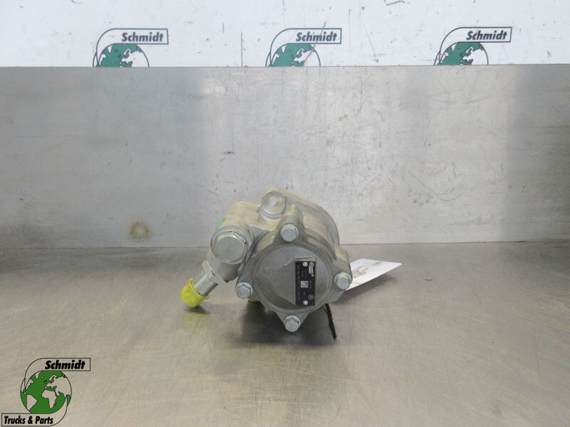 Mercedes-Benz A 003 460 16 80 // 60 80 STUURPOMP EURO 6 ATEGO - Bomba de dirección para Camión: foto 1 Mercedes-Benz A 003 460 16 80 // 60 80 STUURPOMP EURO 6 ATEGO - Bomba de dirección para Camión: foto 1