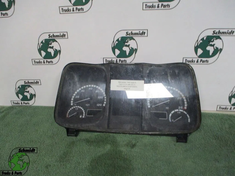 Mercedes-Benz A 010 446 00 21 INSTRUMENTENPANEEL MERCEDES ACTROS EURO 6 - Salpicadero para Camión: foto 1 Mercedes-Benz A 010 446 00 21 INSTRUMENTENPANEEL MERCEDES ACTROS EURO 6 - Salpicadero para Camión: foto 1