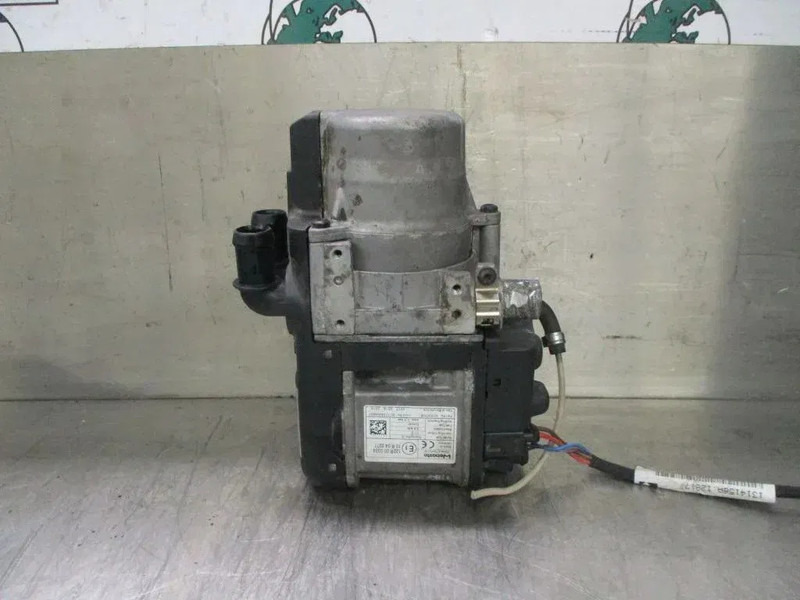 Mercedes-Benz A 960 830 61 61 STANDKACHEL MERCEDES BENZ 1945 MP4 - Sistema eléctrico para Camión: foto 5 Mercedes-Benz A 960 830 61 61 STANDKACHEL MERCEDES BENZ 1945 MP4 - Sistema eléctrico para Camión: foto 5