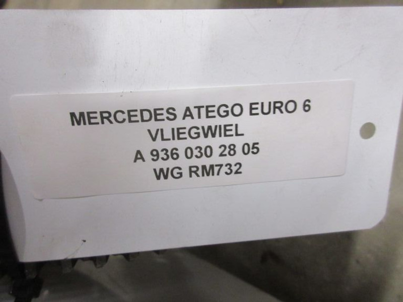 Mercedes-Benz ATEGO A 936 030 28 05 VLIEGWIEL EURO 6 - Volante de inercia para Camión: foto 3 Mercedes-Benz ATEGO A 936 030 28 05 VLIEGWIEL EURO 6 - Volante de inercia para Camión: foto 3
