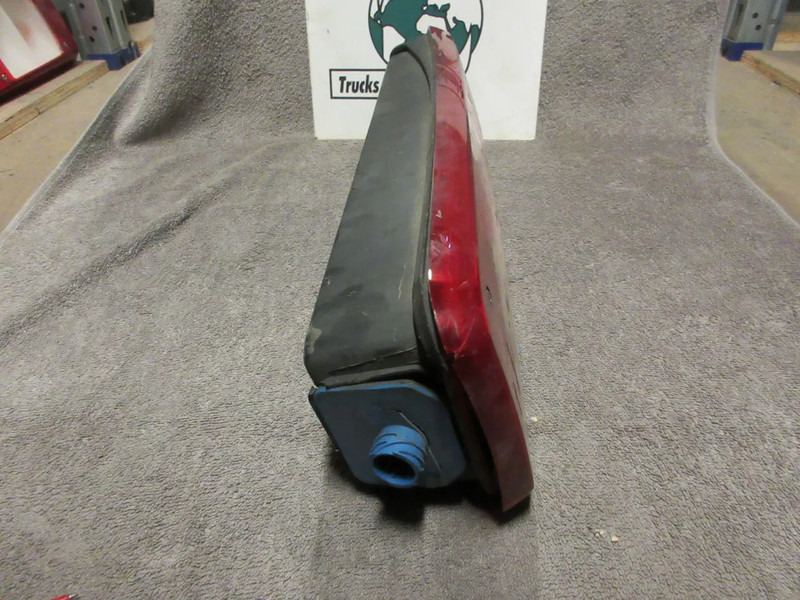 Luz trasera para Camión Renault 7420769776 ACHTERLAMP RENAULT T SERIE MODEL 2018 RECHTS: foto 7