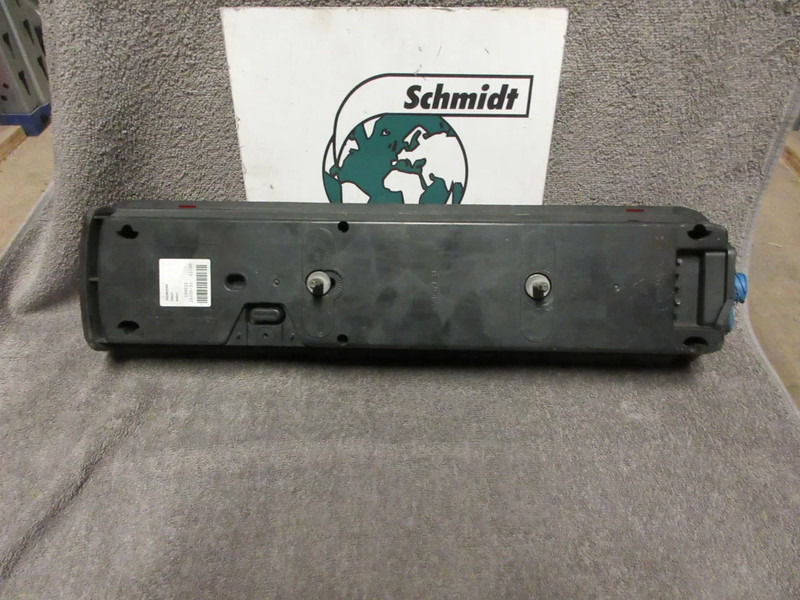 Luz trasera para Camión Renault 7420769776 ACHTERLAMP RENAULT T SERIE MODEL 2018 RECHTS: foto 8