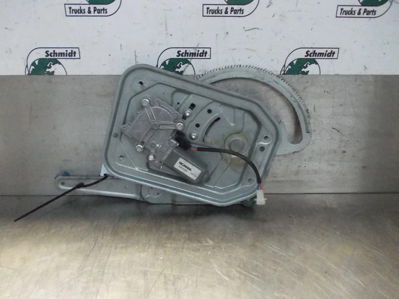 Scania R520 2303352/2572351 RAAMMECHANISME R EURO 6 - Motor de elevación de ventanas para Camión: foto 2 Scania R520 2303352/2572351 RAAMMECHANISME R EURO 6 - Motor de elevación de ventanas para Camión: foto 2
