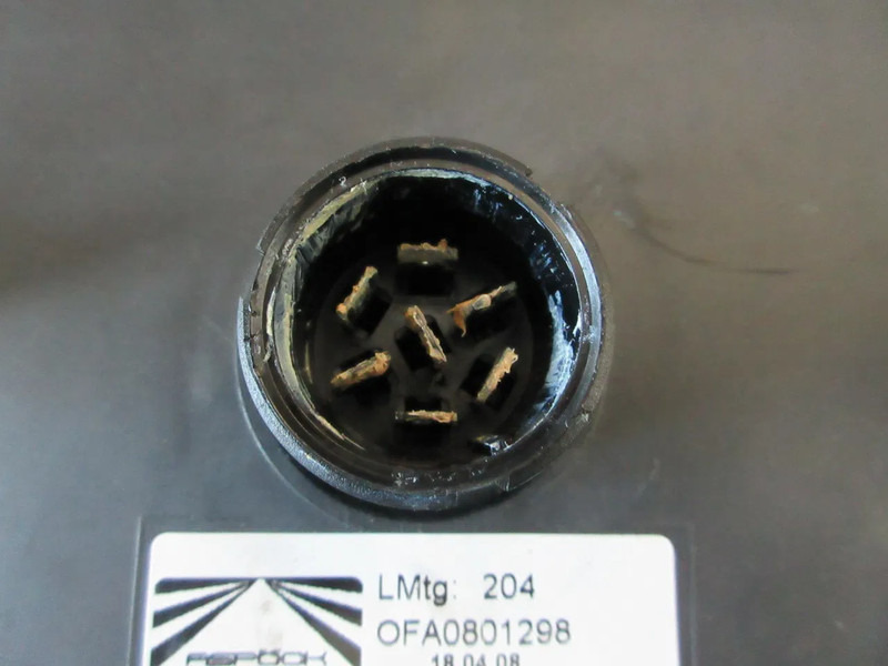 Schmitz Cargobull 1008680//25-6010-50 ACHTERLAMP NIEUWE !!!! - Luz trasera para Camión: foto 5 Schmitz Cargobull 1008680//25-6010-50 ACHTERLAMP NIEUWE !!!! - Luz trasera para Camión: foto 5
