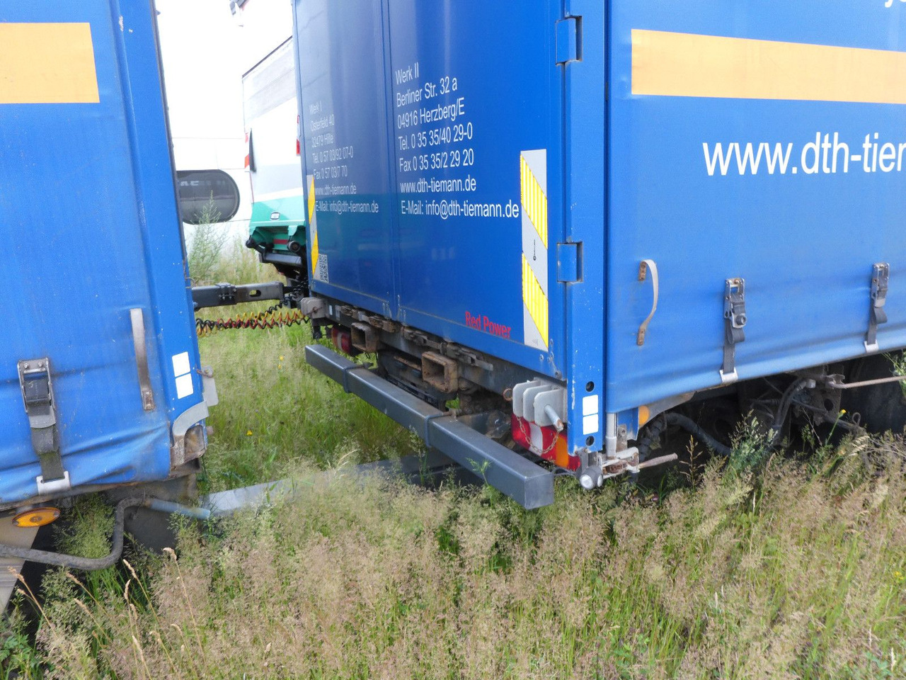 Mercedes-Benz 1840 Top Zustand 106 m3  Euro 6 + Anhänger - Camión lona: foto 4 Mercedes-Benz 1840 Top Zustand 106 m3  Euro 6 + Anhänger - Camión lona: foto 4