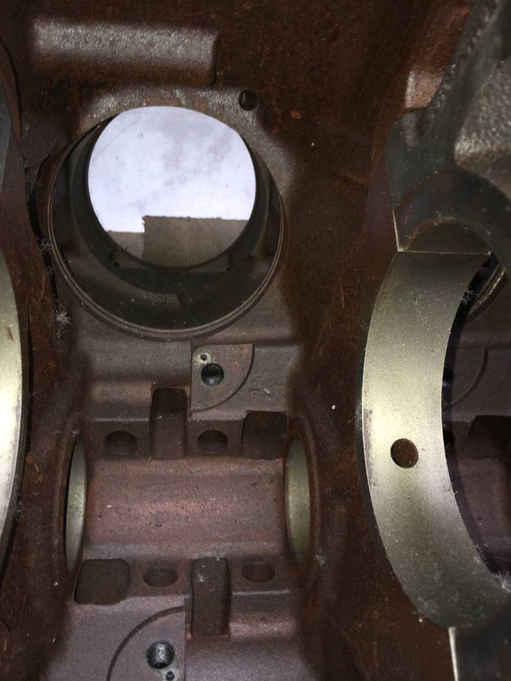 MAN/Mercedes OM403 - Bloque de cilindros: foto 5 MAN/Mercedes OM403 - Bloque de cilindros: foto 5