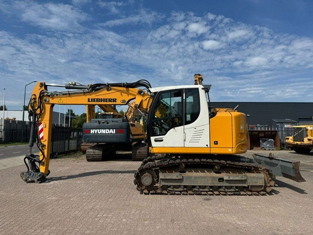 Liebherr R914 Compact 5680 Hours Likufix - Excavadora de cadenas: foto 1 Liebherr R914 Compact 5680 Hours Likufix - Excavadora de cadenas: foto 1