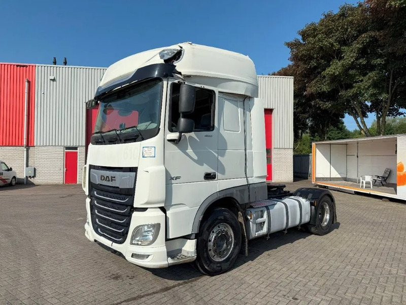 DAF XF106-480 / ENGINE RUNNING / INTARDER / HYDRAULICS / ONLY:280248 KM / PARKCOOL / LWDS / AUTOMATIC / EURO-6 / 2022 - Cabeza tractora: foto 1 DAF XF106-480 / ENGINE RUNNING / INTARDER / HYDRAULICS / ONLY:280248 KM / PARKCOOL / LWDS / AUTOMATIC / EURO-6 / 2022 - Cabeza tractora: foto 1