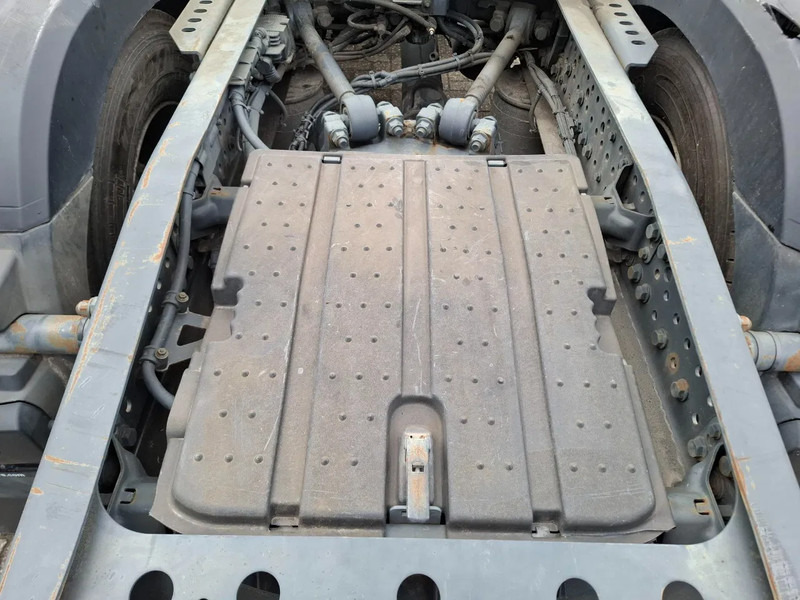 Cabeza tractora Mercedes-Benz Actros 1945 / DOUBLE TANK / ONLY:508736 KM / 2XBED / FRIDGE / AUTOMATIC / EURO-6 / 2015: foto 9