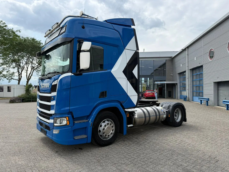 Scania NGS R410 / GERMAN TRUCK / RETARDER / LNG / ONLY: 619043 KM / I-PARKCOOL / LWDS / AUTOMATIC / EURO-6 / 2020 - Cabeza tractora: foto 1 Scania NGS R410 / GERMAN TRUCK / RETARDER / LNG / ONLY: 619043 KM / I-PARKCOOL / LWDS / AUTOMATIC / EURO-6 / 2020 - Cabeza tractora: foto 1