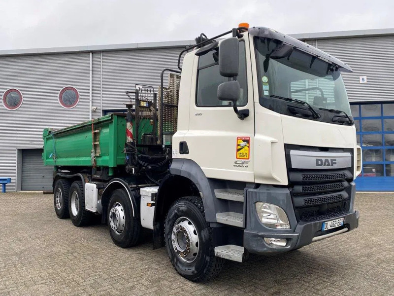 DAF CF410 / 8X4 / BIG AXLE / FULL-STEEL /2 SIDE TIPPER/ ONLY:363247 KM / AUTOMATIC / EURO-6 / 2014 - Camión grúa: foto 2 DAF CF410 / 8X4 / BIG AXLE / FULL-STEEL /2 SIDE TIPPER/ ONLY:363247 KM / AUTOMATIC / EURO-6 / 2014 - Camión grúa: foto 2