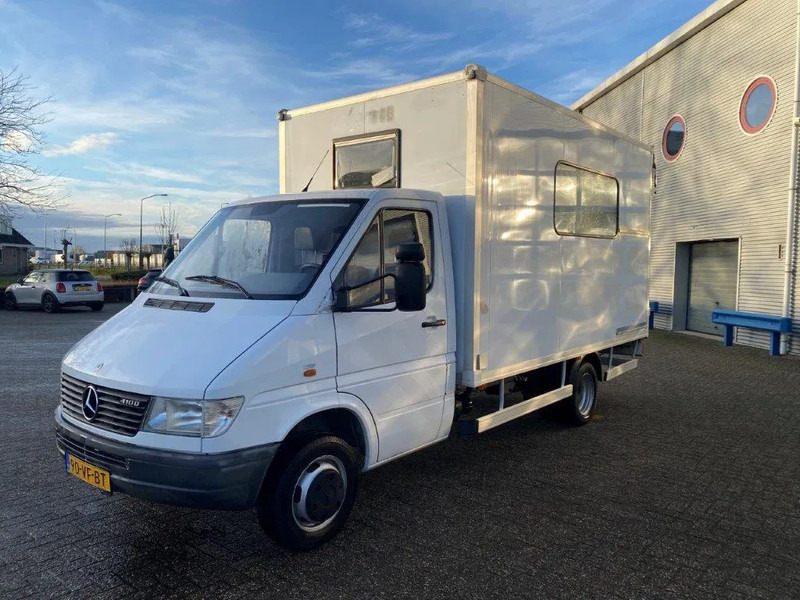 Mercedes-Benz Sprinter 410D / FOOD TRUCK / TUV:23-04-2025 / ONLY:27097 KM / EX GOVERNMENT / HYDRAULIC PARK LEVEL / PARKCOOL+HEAT / FRIDGE / MARGE!! / G - Furgoneta: foto 1 Mercedes-Benz Sprinter 410D / FOOD TRUCK / TUV:23-04-2025 / ONLY:27097 KM / EX GOVERNMENT / HYDRAULIC PARK LEVEL / PARKCOOL+HEAT / FRIDGE / MARGE!! / G - Furgoneta: foto 1
