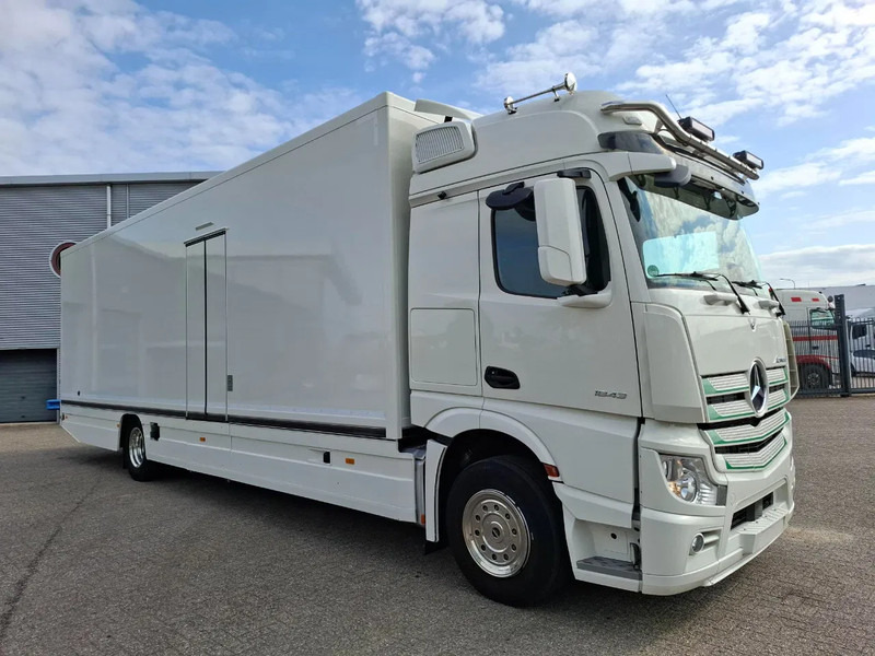 Mercedes-Benz Actros 1843 / GERMAN FLOWER TRUCK / 162021 KM / ISOLATED BOX / COOL & HEATED / NAVI / PLATFORM 1500 KG / TOP CONDITION / FULL-AI - Camión tienda: foto 2 Mercedes-Benz Actros 1843 / GERMAN FLOWER TRUCK / 162021 KM / ISOLATED BOX / COOL & HEATED / NAVI / PLATFORM 1500 KG / TOP CONDITION / FULL-AI - Camión tienda: foto 2