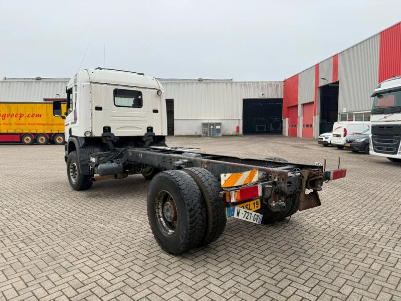 Scania 124-420 / ENGINE RUNNING / RETARDER / BIG AXLE / FULL-STEEL / ONLY: 540918 KM / OLD TACHO / AIRCO / MANUAL / EURO-3 / 2002 - Camión chasis: foto 3 Scania 124-420 / ENGINE RUNNING / RETARDER / BIG AXLE / FULL-STEEL / ONLY: 540918 KM / OLD TACHO / AIRCO / MANUAL / EURO-3 / 2002 - Camión chasis: foto 3