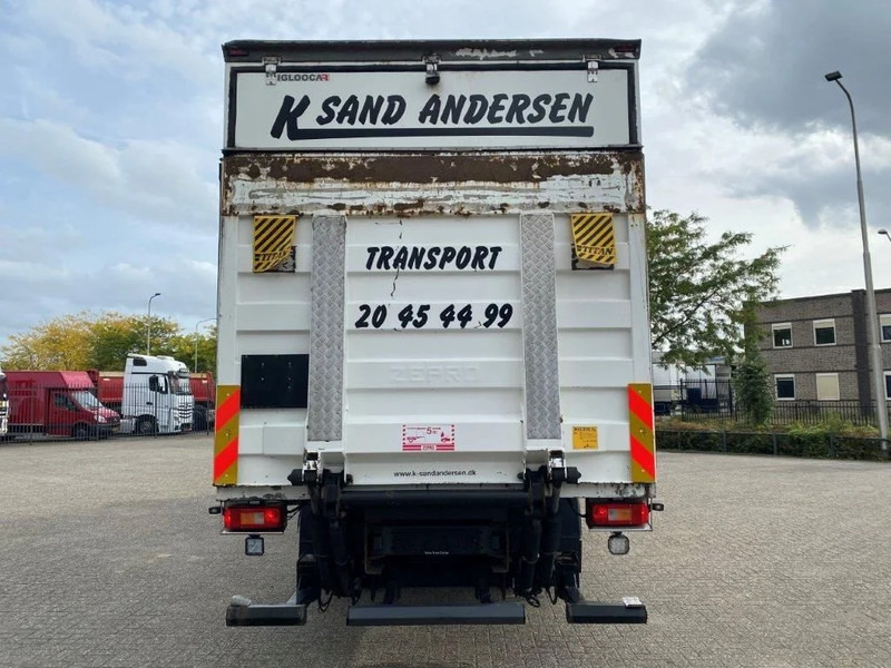 Volvo FE320 ONLY-463904-KM / CLOSED BOX / LOAD LIFT / AUTOMATIC / SIDE DOORS / EURO-6 / 2014 - Camión caja cerrada: foto 4 Volvo FE320 ONLY-463904-KM / CLOSED BOX / LOAD LIFT / AUTOMATIC / SIDE DOORS / EURO-6 / 2014 - Camión caja cerrada: foto 4