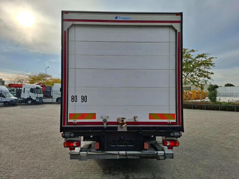 Volvo FL210 / ONLY:194894 KM / TUV:03-02-2026 / FRIDGE COMPARTIMENT / PLATFORM 1500 KG / SIDE DOOR / MANUAL / EURO-6 / 2014 - Camión frigorífico: foto 5 Volvo FL210 / ONLY:194894 KM / TUV:03-02-2026 / FRIDGE COMPARTIMENT / PLATFORM 1500 KG / SIDE DOOR / MANUAL / EURO-6 / 2014 - Camión frigorífico: foto 5