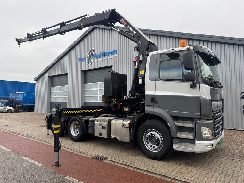DAF CF480 FTN HIAB 298 EP-4, X-HiDuo (Kran, Kraan, Crane, Grua) - Cabeza tractora: foto 1 DAF CF480 FTN HIAB 298 EP-4, X-HiDuo (Kran, Kraan, Crane, Grua) - Cabeza tractora: foto 1