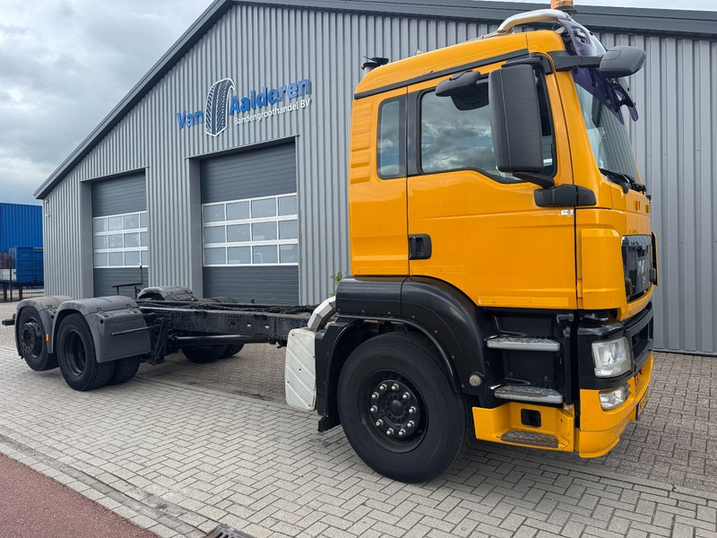 MAN TGS 26.360 6x2, Manual Gear, Steering Axle - Camión chasis: foto 1 MAN TGS 26.360 6x2, Manual Gear, Steering Axle - Camión chasis: foto 1