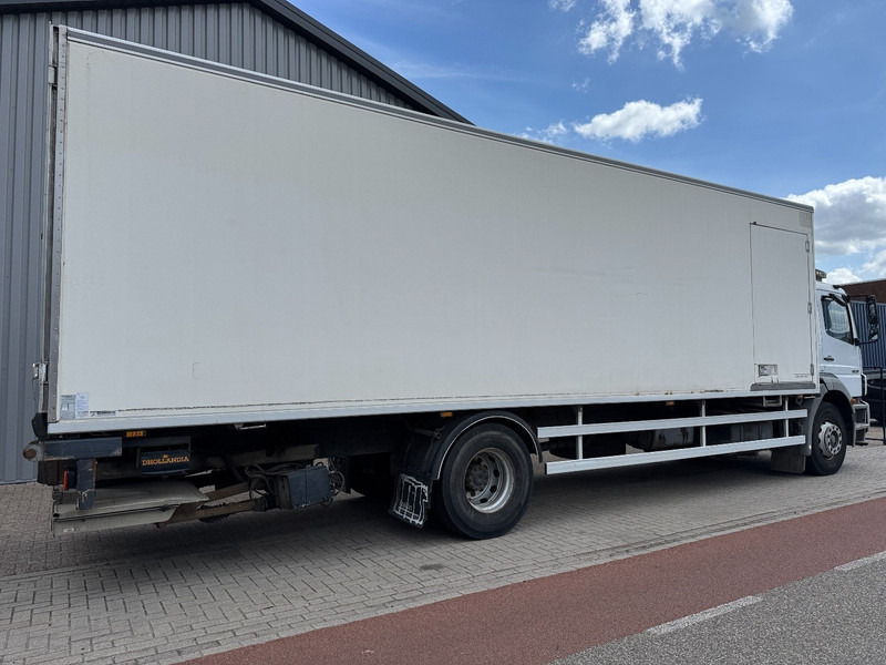 Mercedes-Benz Axor 1928, Chereau, Carrier 850 Easy Cold, Taillift - Camión frigorífico: foto 3 Mercedes-Benz Axor 1928, Chereau, Carrier 850 Easy Cold, Taillift - Camión frigorífico: foto 3