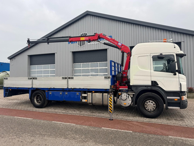 Scania P320 HMF 835 2 x Hydraulik, Remote - Camión grúa: foto 2 Scania P320 HMF 835 2 x Hydraulik, Remote - Camión grúa: foto 2