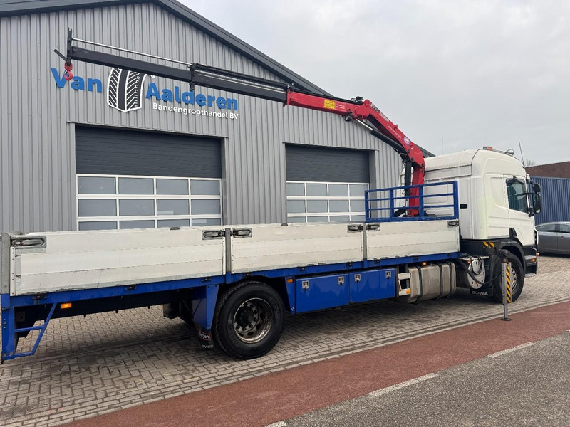 Scania P320 HMF 835 2 x Hydraulik, Remote - Camión grúa: foto 3 Scania P320 HMF 835 2 x Hydraulik, Remote - Camión grúa: foto 3