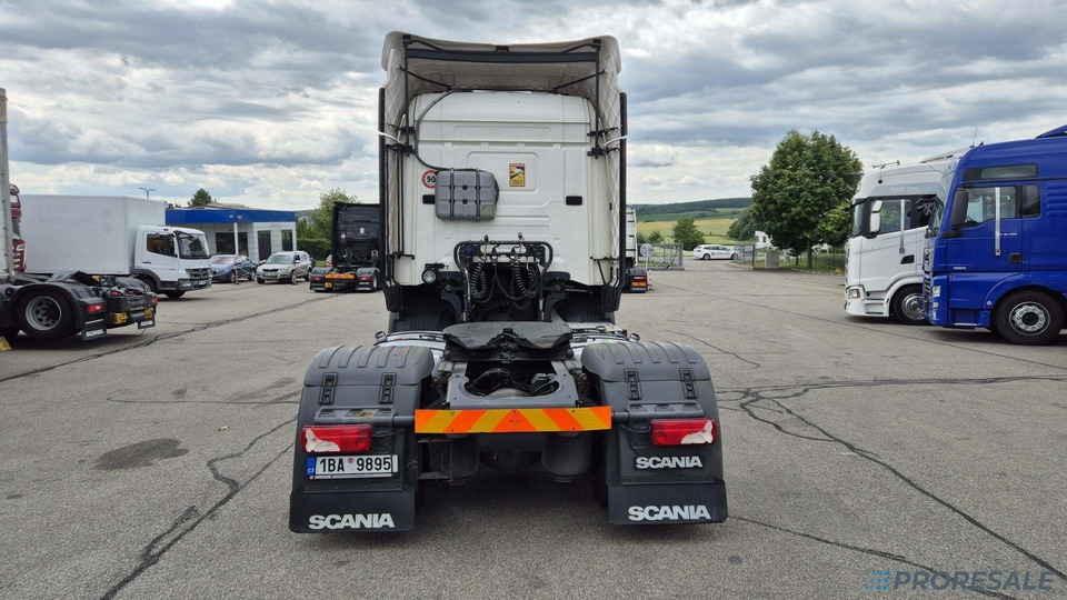 SCANIA R410 N320 HIGH LINE EURO 6 - Cabeza tractora: foto 3 SCANIA R410 N320 HIGH LINE EURO 6 - Cabeza tractora: foto 3