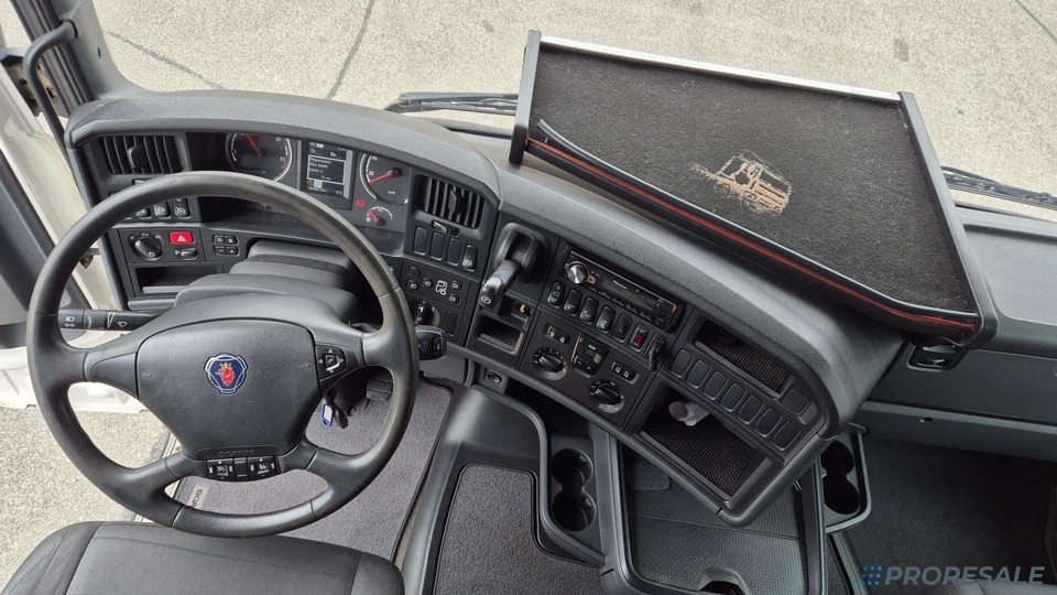 SCANIA R450 N320 TOP LINE EURO 6 - Cabeza tractora: foto 4 SCANIA R450 N320 TOP LINE EURO 6 - Cabeza tractora: foto 4