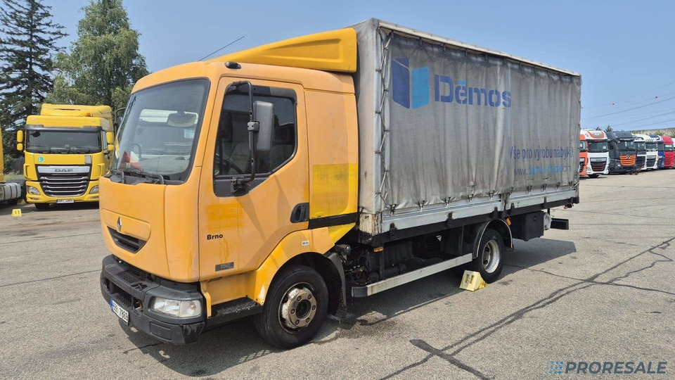 RENAULT MIDLUM 150.09/B EURO 3 - valník s plachtou - Camión lona: foto 2 RENAULT MIDLUM 150.09/B EURO 3 - valník s plachtou - Camión lona: foto 2