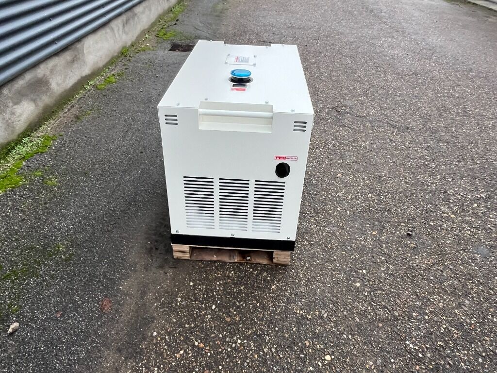 Generator COMPAL POWER VG - R 110 - 10 KW Diesel Generator 10 KW - Generador industriale: foto 4 Generator COMPAL POWER VG - R 110 - 10 KW Diesel Generator 10 KW - Generador industriale: foto 4