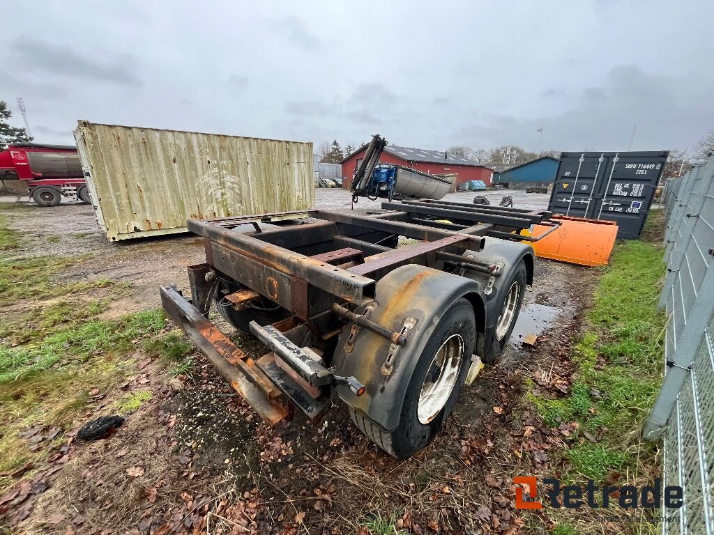 HUMMEL traktortrailer totalvægt 17.450 kg. Egenvægt 2.450 kg. - Remolque chasis: foto 3 HUMMEL traktortrailer totalvægt 17.450 kg. Egenvægt 2.450 kg. - Remolque chasis: foto 3
