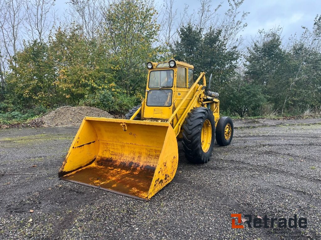 Læssemaskine BM VOLVO LM 218TD Oldtimer - Maquinaria de construcción: foto 2 Læssemaskine BM VOLVO LM 218TD Oldtimer - Maquinaria de construcción: foto 2