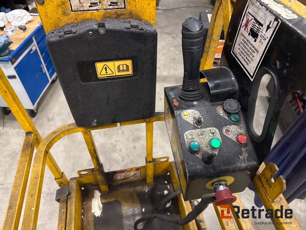 Maquinaria de construcción Sakselift Haulotte Optimum 8 - 8 meter / scissor lift: foto 12