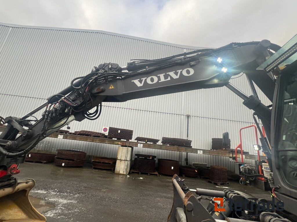 Maquinaria de construcción Wheel Loader Volvo EWR150E High Rail 3D: foto 45