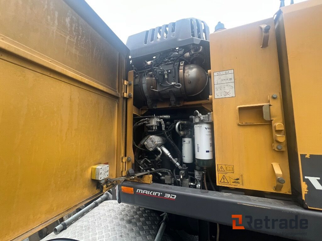 Maquinaria de construcción Wheel Loader Volvo EWR150E High Rail 3D: foto 22