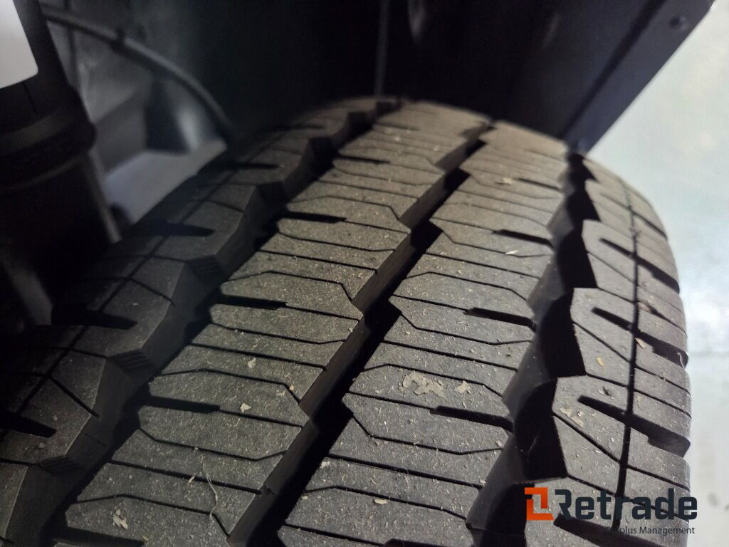 Nya hjul Mercedes Benz Sprinter - Coche: foto 4 Nya hjul Mercedes Benz Sprinter - Coche: foto 4