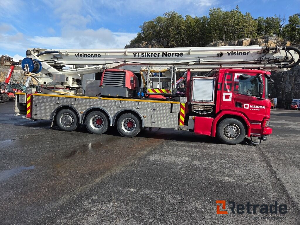 SCANIA XT P500 2019 MOD MED F-37 BRONTO SKYLIFT 1997 MOD - Autogrúa: foto 3 SCANIA XT P500 2019 MOD MED F-37 BRONTO SKYLIFT 1997 MOD - Autogrúa: foto 3