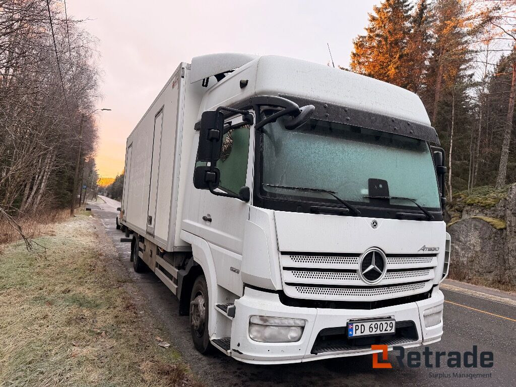 Skapbil MERCEDES-BENZ Atego nylig EU - Camión caja cerrada: foto 3 Skapbil MERCEDES-BENZ Atego nylig EU - Camión caja cerrada: foto 3