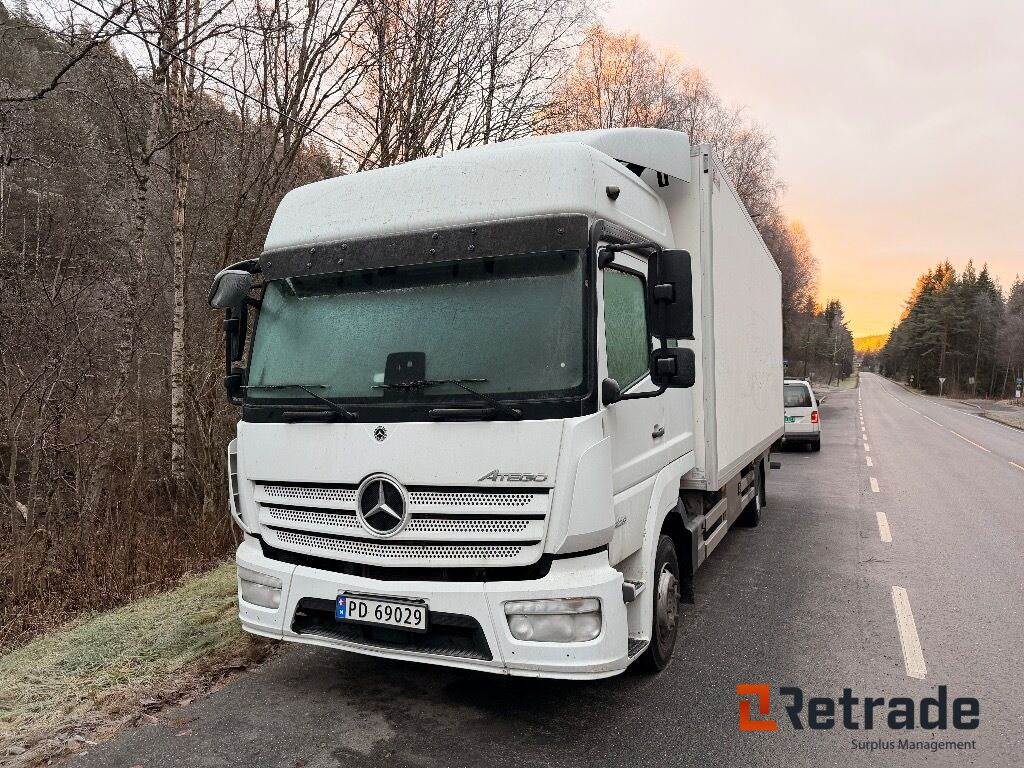 Skapbil MERCEDES-BENZ Atego nylig EU - Camión caja cerrada: foto 1 Skapbil MERCEDES-BENZ Atego nylig EU - Camión caja cerrada: foto 1