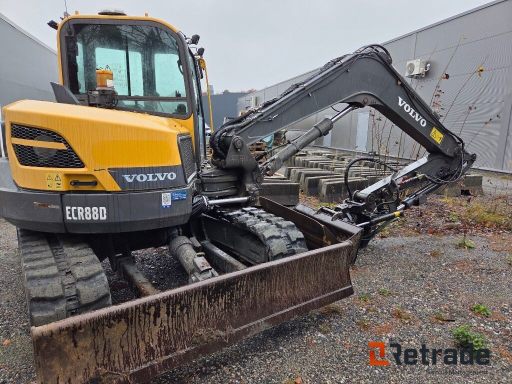 VOLVO ECR 88 2016 MOD ROTORTILT 3 BUCKET 2268 HOURS - Excavadora de cadenas: foto 3 VOLVO ECR 88 2016 MOD ROTORTILT 3 BUCKET 2268 HOURS - Excavadora de cadenas: foto 3