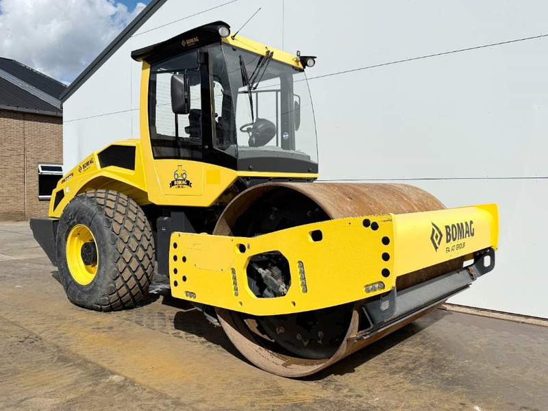 Rodillo Bomag BW211DH-5 - German Machine / Only 1311 Hours: foto 7