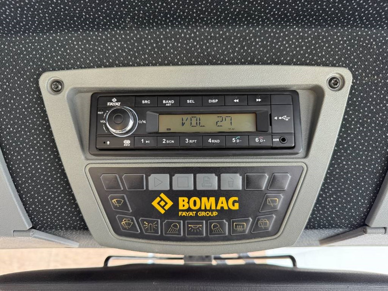 Rodillo Bomag BW211DH-5 - German Machine / Only 1311 Hours: foto 15