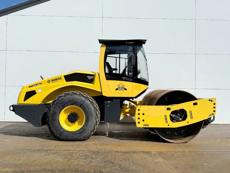 Rodillo Bomag BW211DH-5 - German Machine / Only 1311 Hours: foto 6