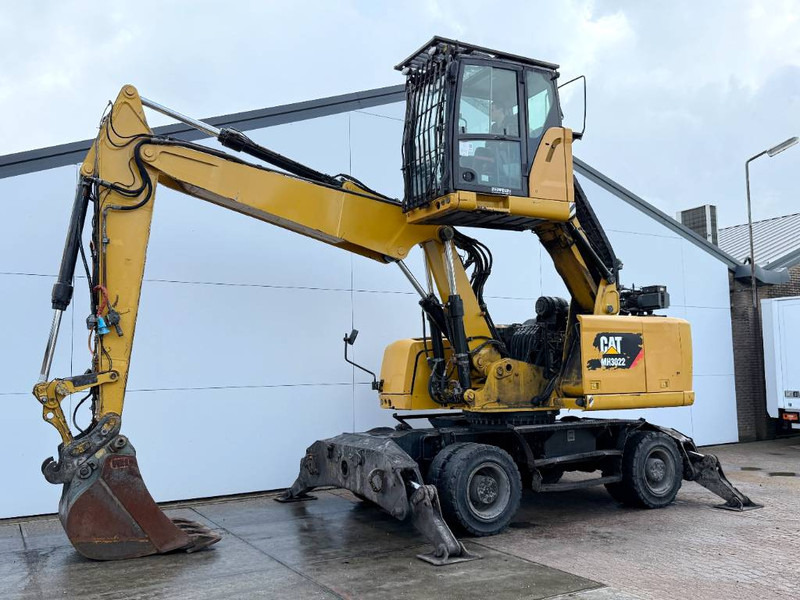 Cat MH3022 HCR - German Machine / Triple Boom - Manipulador de materiales: foto 1 Cat MH3022 HCR - German Machine / Triple Boom - Manipulador de materiales: foto 1