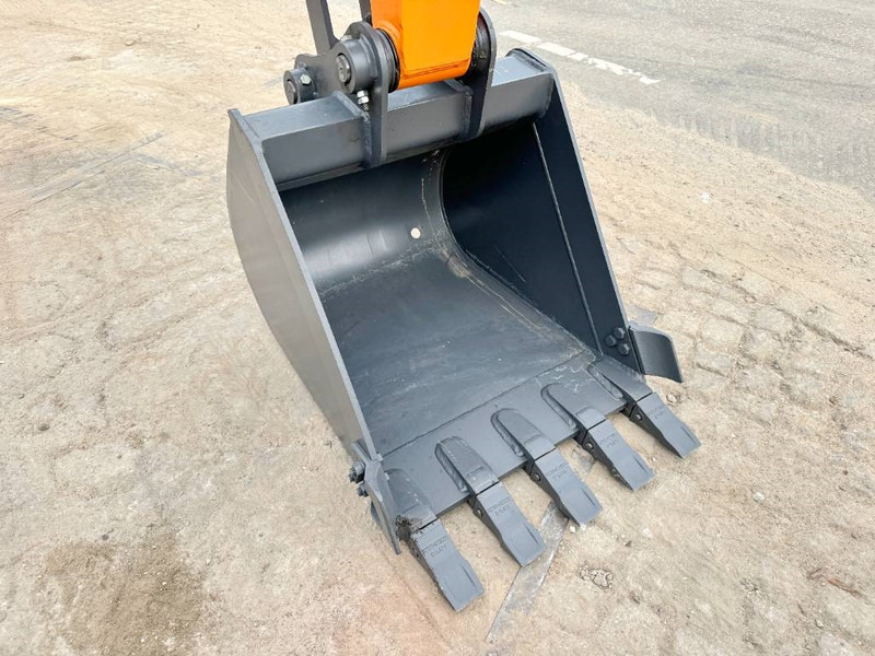Miniexcavadora nuevo Develon DX60E-10N - New / Unused / 2024 Model: foto 12