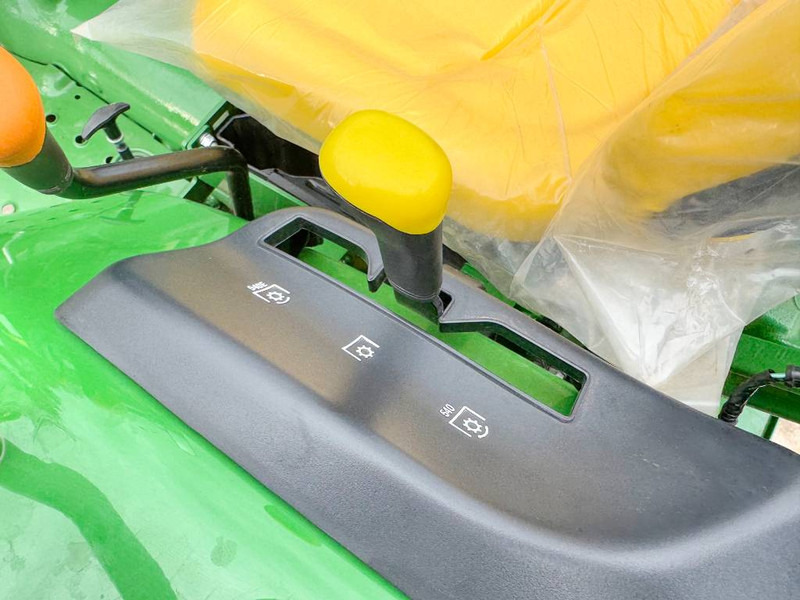 Tractor John Deere 3036EN 4WD - New / Unused / 2024 / 36hp: foto 8