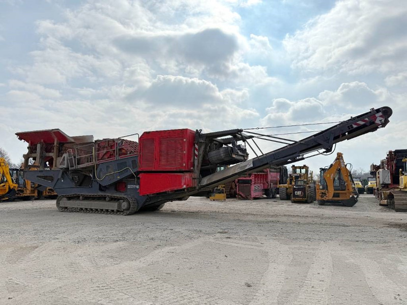 Kleemann MR122 K092 Impact Crusher / Dutch Machine - Trituradora móvil: foto 4 Kleemann MR122 K092 Impact Crusher / Dutch Machine - Trituradora móvil: foto 4