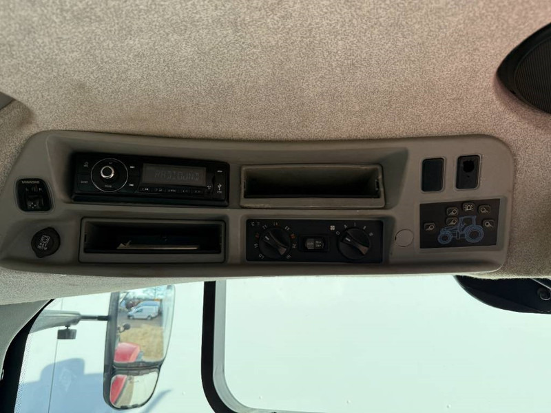 Tractor New Holland T7.270 - 4 Hydraulics / Good Working Condition: foto 15